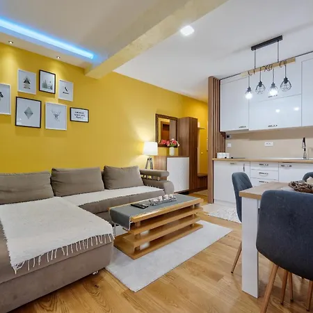 アパート Cigulajkic